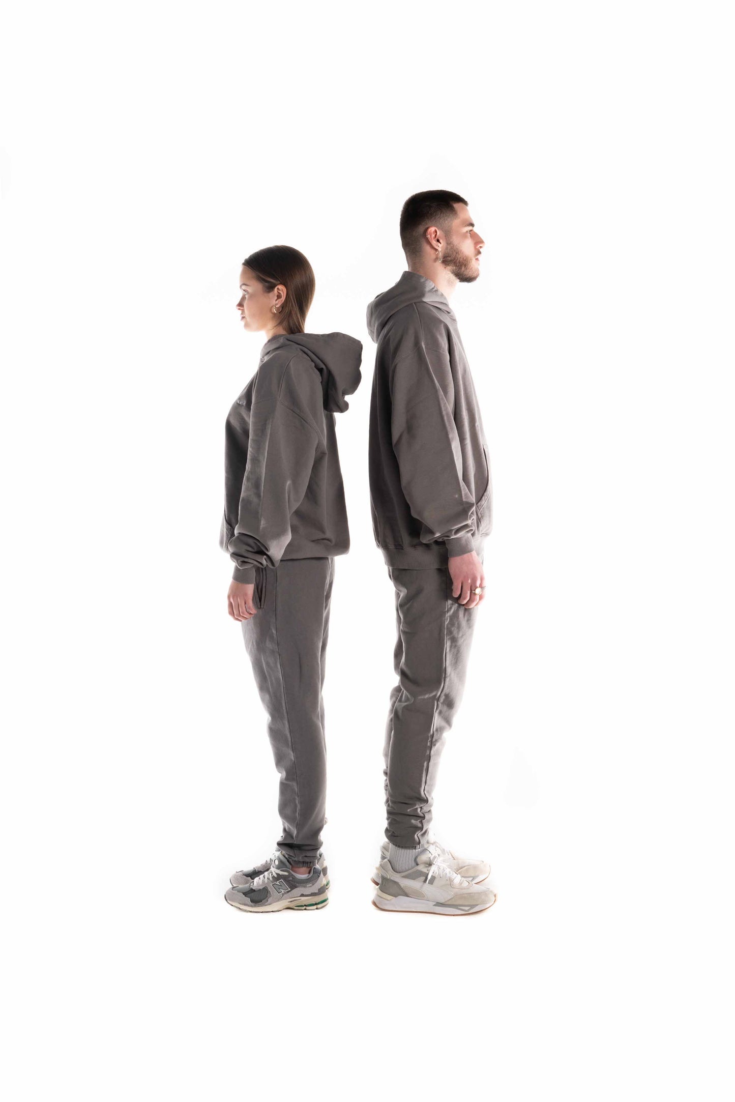 Sweatpants oversized gris NUEVE